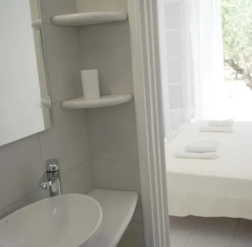 Klironomos Apartman Logarász