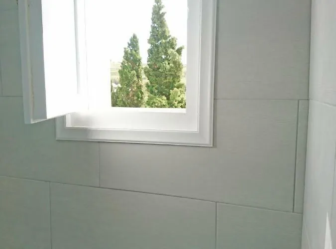 Klironomos * Logarász