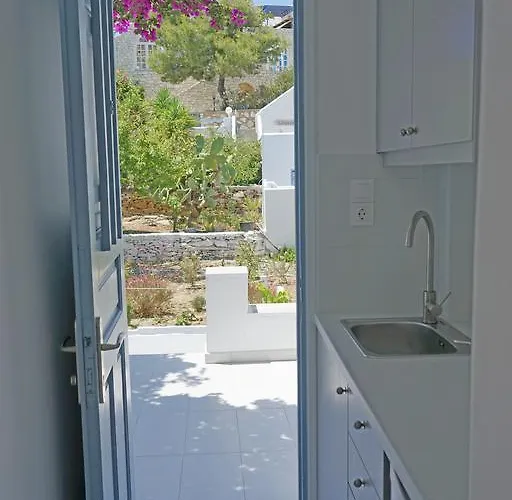 Klironomos Apartment Logaras